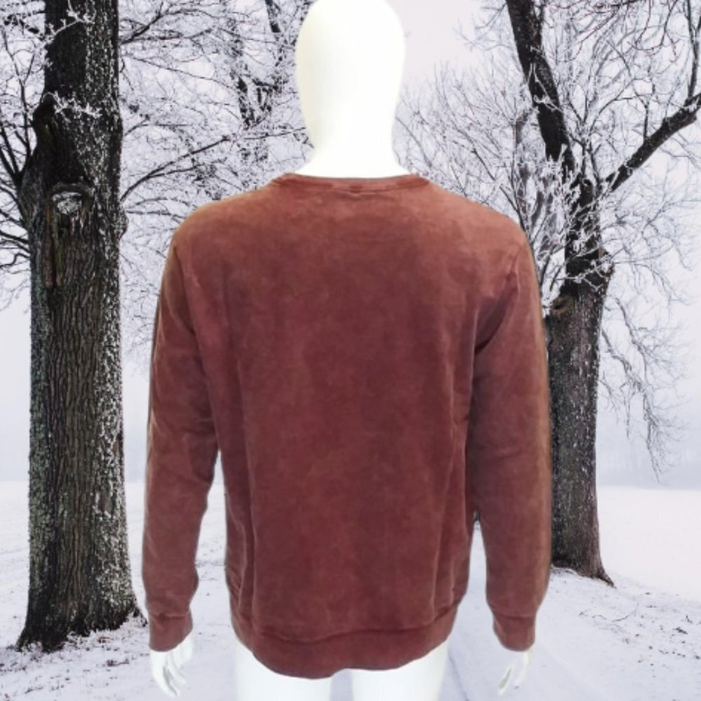 NWT Adult Regular Fit Crewneck Sweatshirt - Original Use - M/3XL [144] - Picture 2 of 6